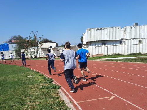 Olimpiadas BostonEduca: Atletismo (7° Básico a 4° Medio)
