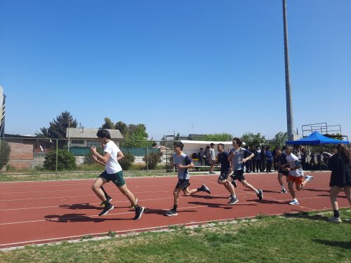 Olimpiadas BostonEduca: Atletismo (7° Básico a 4° Medio)