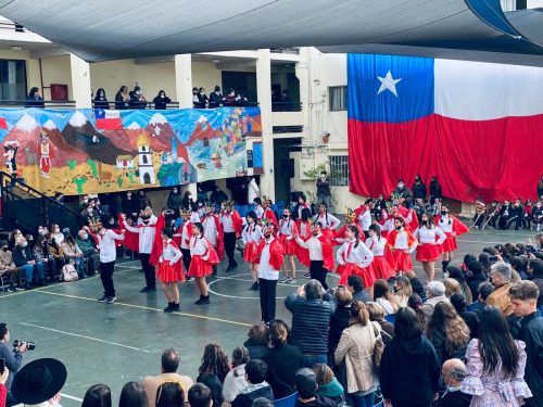 Celebrando las Fiestas Patrias