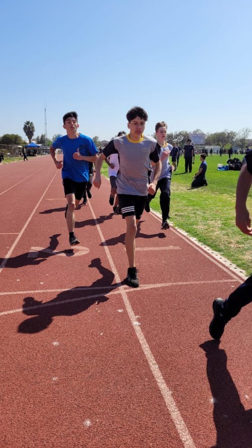 Olimpiadas BostonEduca: Atletismo (7° Básico a 4° Medio)