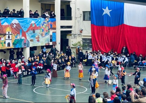 Celebrando las Fiestas Patrias