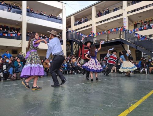 Celebrando las Fiestas Patrias