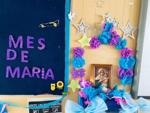 Inicio Mes de María: Altares en salas