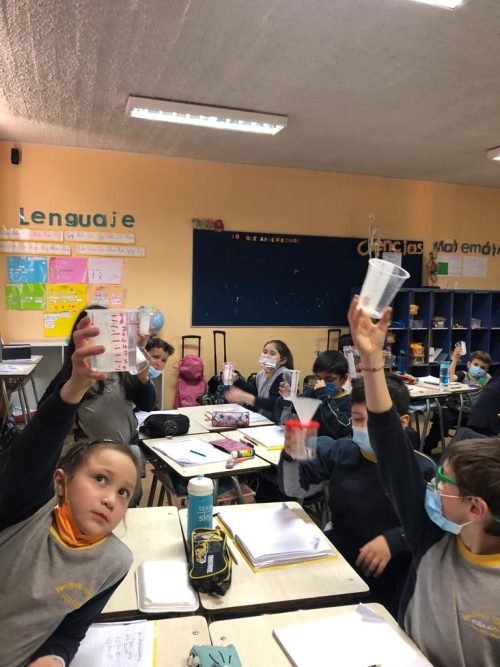 Actividad de Ciencias en 2° Básico A