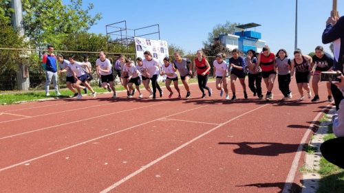 Olimpiadas BostonEduca: Atletismo (7° Básico a 4° Medio)