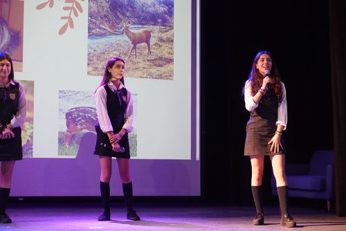 Concurso de Discurso Público/Public Speaking
