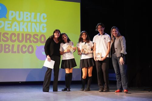 Concurso de Discurso Público/Public Speaking