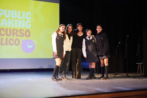Concurso de Discurso Público/Public Speaking