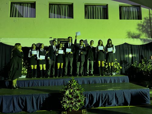 Licenciatura de los IV Medios