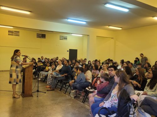 Reunión de bienvenida a estudiantes nuevos/as