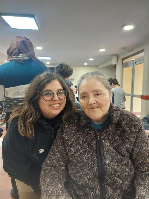 Visita solidaria a Fundación Las Rosas