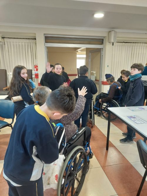 Visita solidaria a Fundación Las Rosas