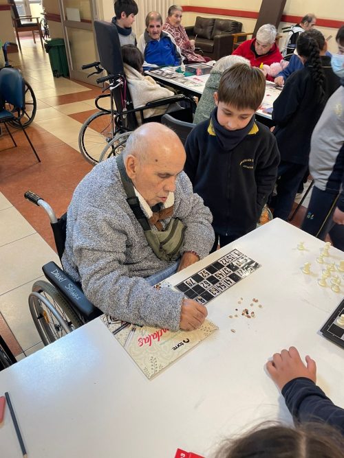 Visita solidaria a Fundación Las Rosas