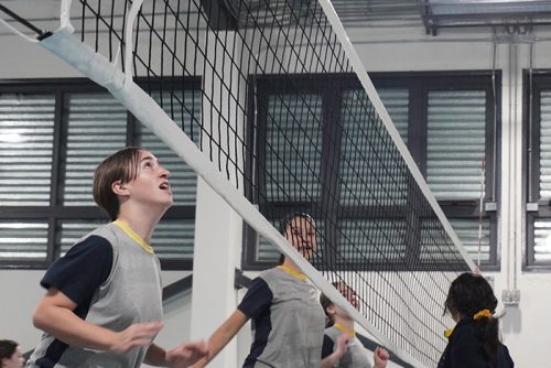 La Selección de Vóleibol Damas CICV entrena en el nuevo gimnasio del Club Vitacura
