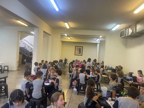 Primer almuerzo de Ciclo Inicial en el Colegio