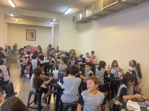 Primer almuerzo de Ciclo Inicial en el Colegio