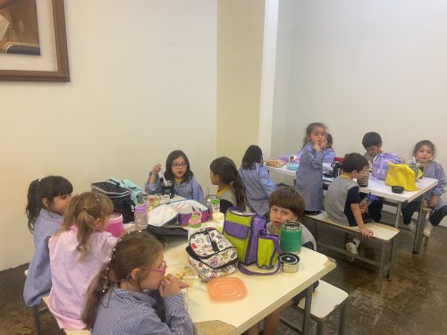 Primer almuerzo de Ciclo Inicial en el Colegio