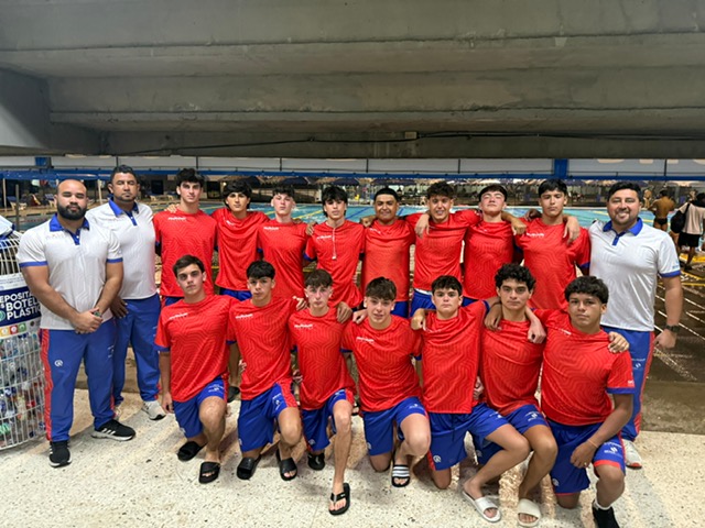Estudiante CICV representa a Chile en Panamericano Junior de Natación