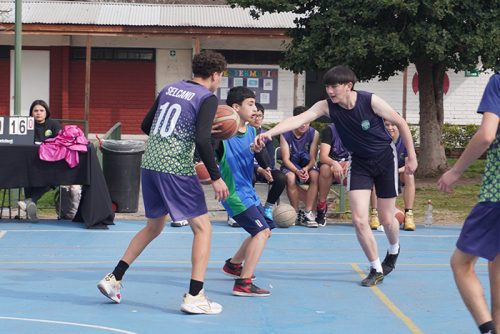 Básquetbol Intermedia Varones – Olimpiadas BostonEduca 2025