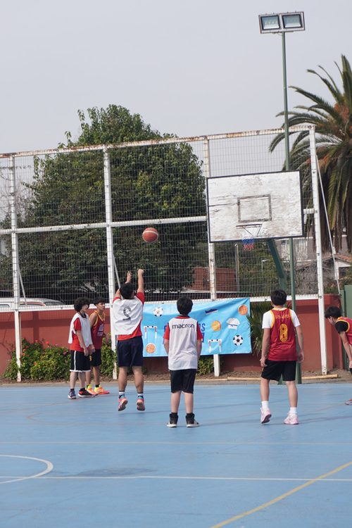 Básquetbol Intermedia Varones – Olimpiadas BostonEduca 2025