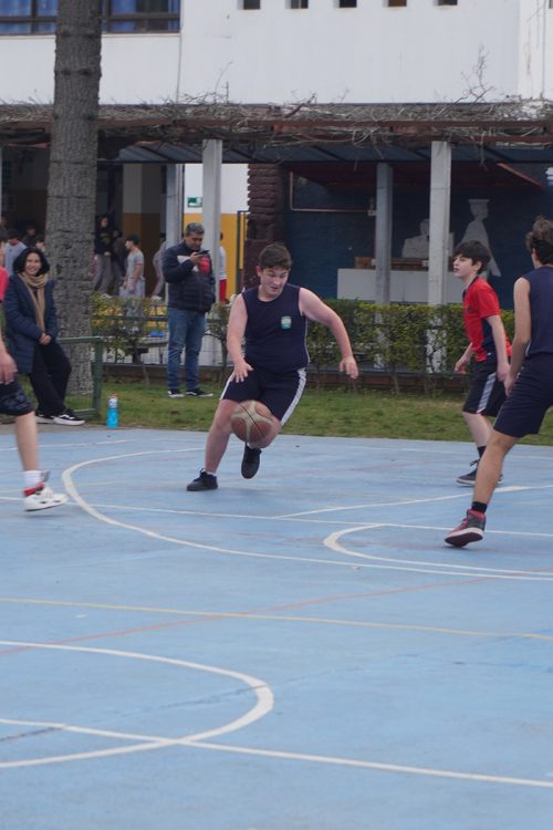 Básquetbol Intermedia Varones – Olimpiadas BostonEduca 2025