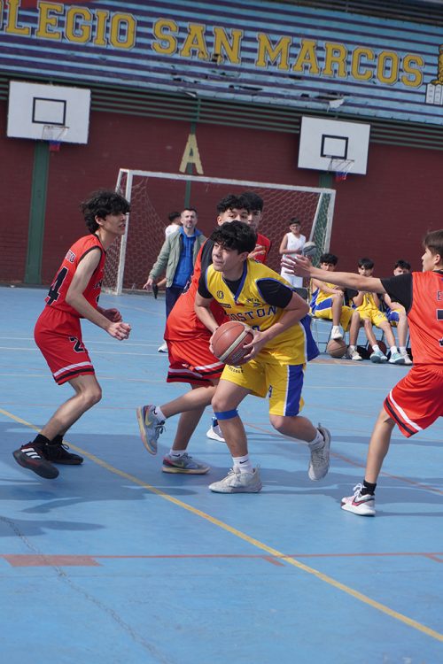 Básquetbol Intermedia Varones – Olimpiadas BostonEduca 2025