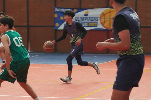 Básquetbol Intermedia Varones – Olimpiadas BostonEduca 2025
