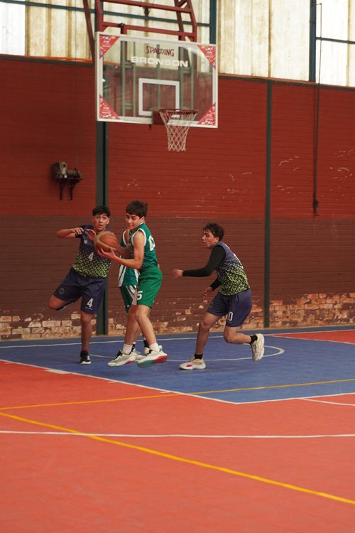 Básquetbol Intermedia Varones – Olimpiadas BostonEduca 2025