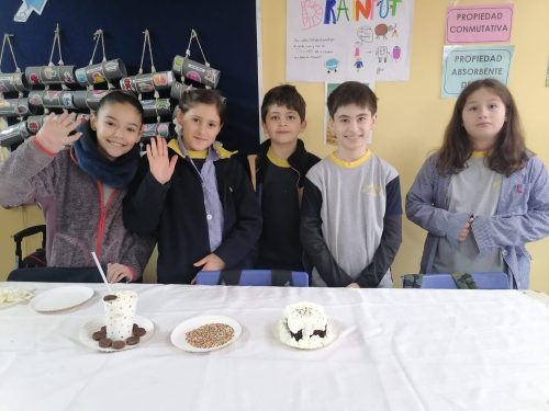 La Descabellada Feria Gastronómica en 4° Básico