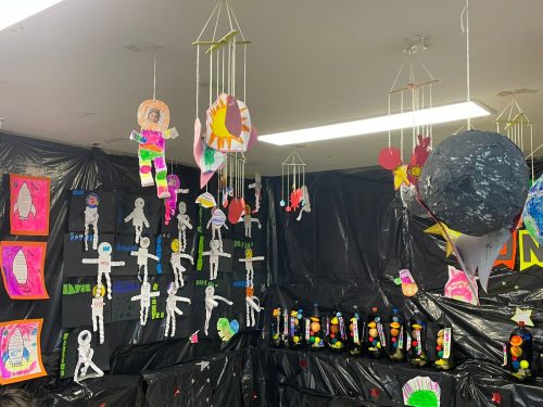 Pre Kínder y Kínder viajaron por el universo con imaginación y alegría