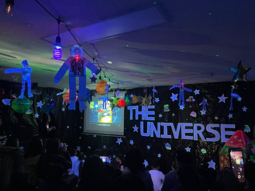 Pre Kínder y Kínder viajaron por el universo con imaginación y alegría