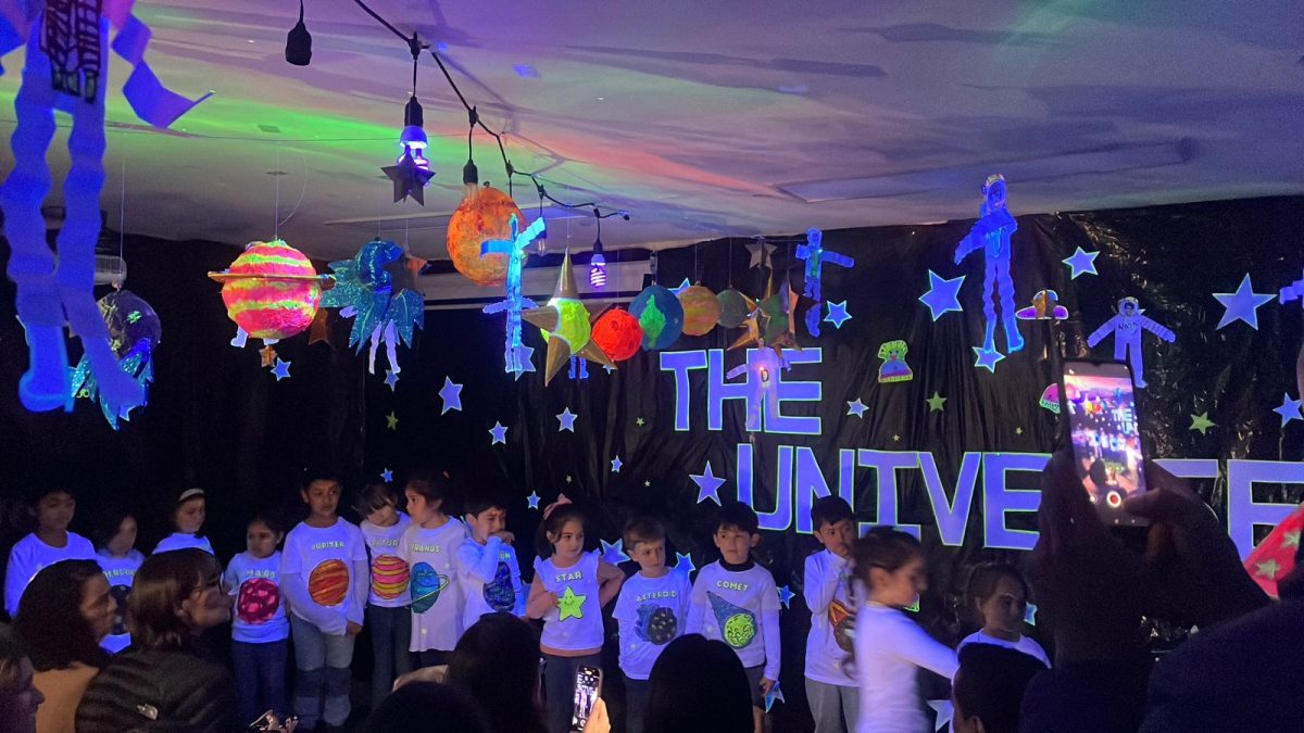 Pre Kínder y Kínder viajaron por el universo con imaginación y alegría