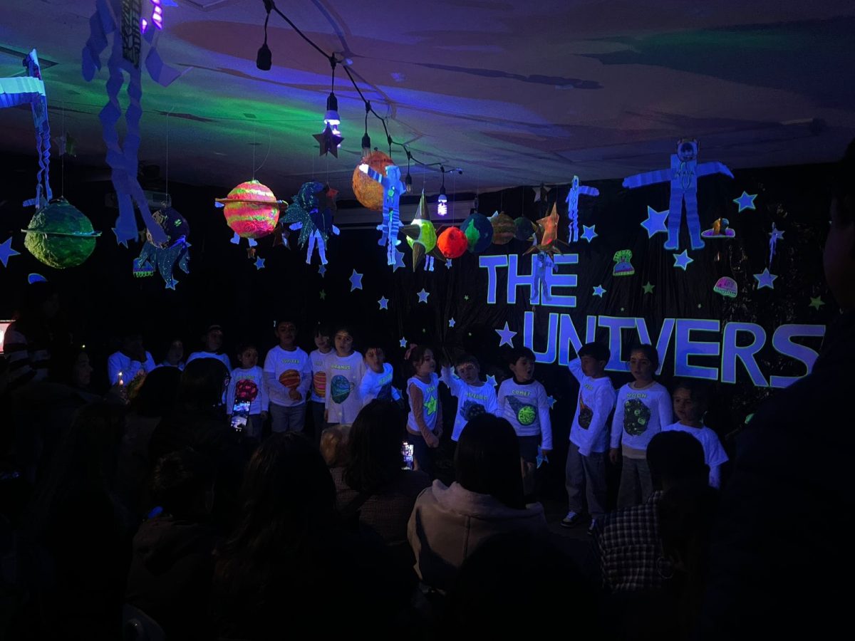 Pre Kínder y Kínder viajaron por el universo con imaginación y alegría