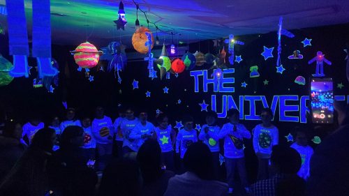 Pre Kínder y Kínder viajaron por el universo con imaginación y alegría