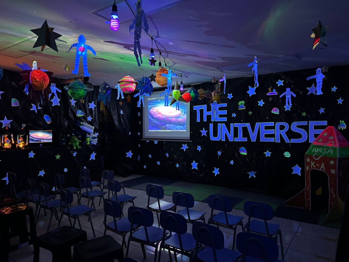 Pre Kínder y Kínder viajaron por el universo con imaginación y alegría