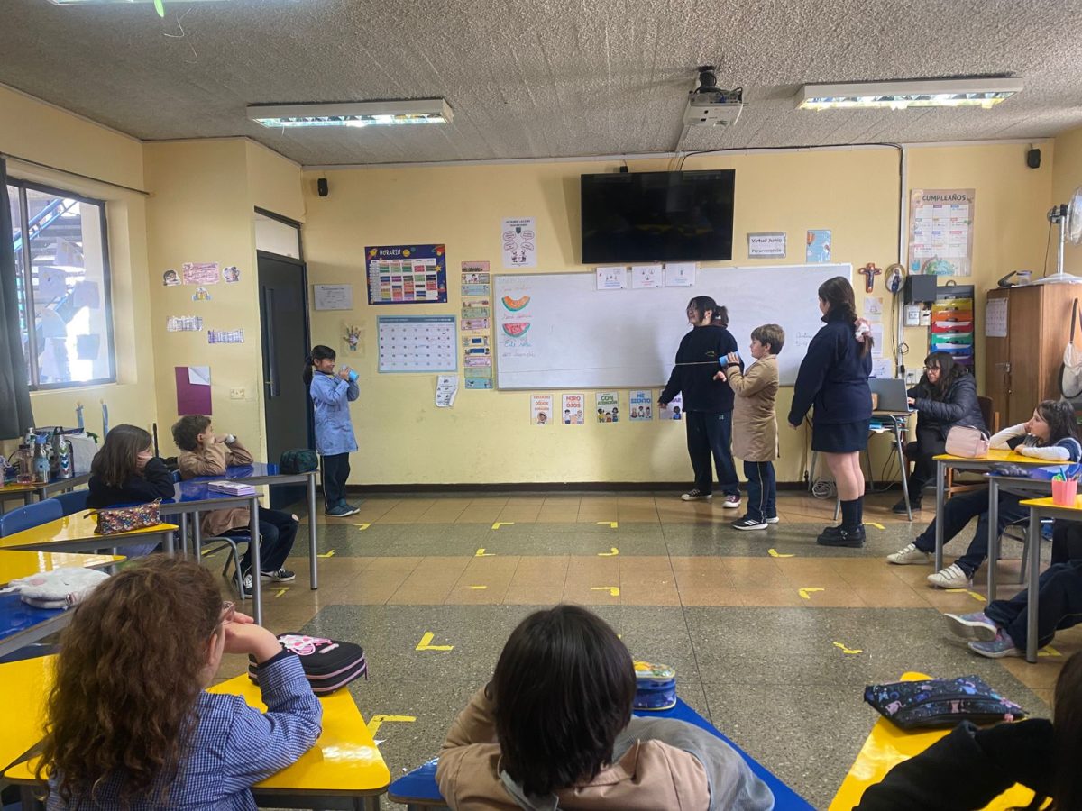 Estudiantes se forman como líderes en jornada contra la violencia escolar