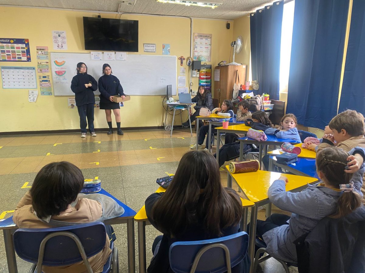 Estudiantes se forman como líderes en jornada contra la violencia escolar
