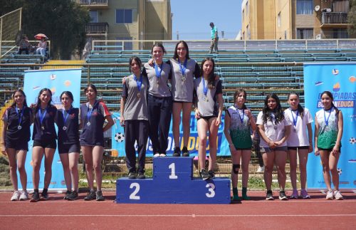 Con gran entusiasmo participamos en el torneo de Atletismo 7° Básico a IV Medio de las Olimpiadas BostonEduca 2025
