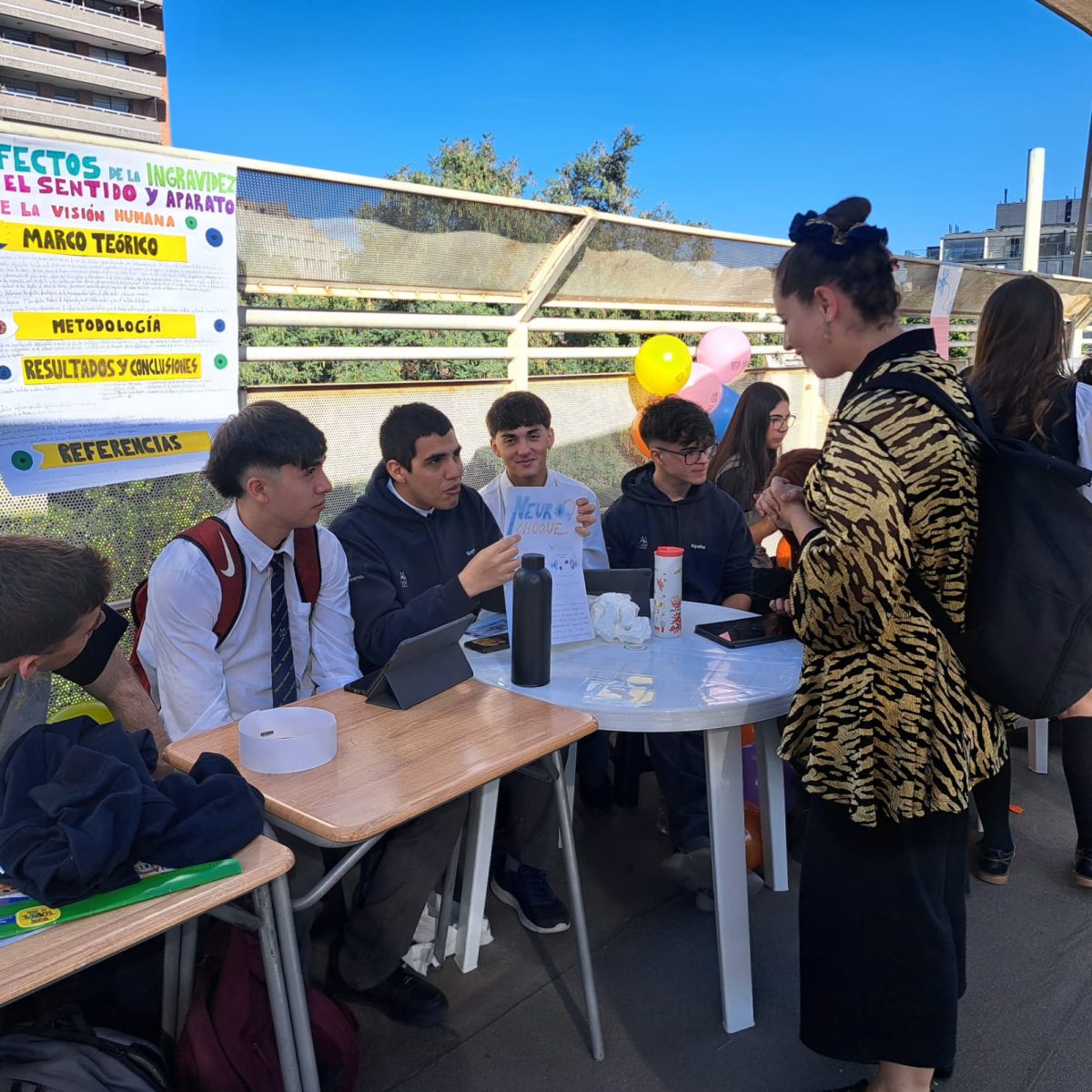 Explorando el Cuerpo Humano desde la Ciencia y la Creatividad