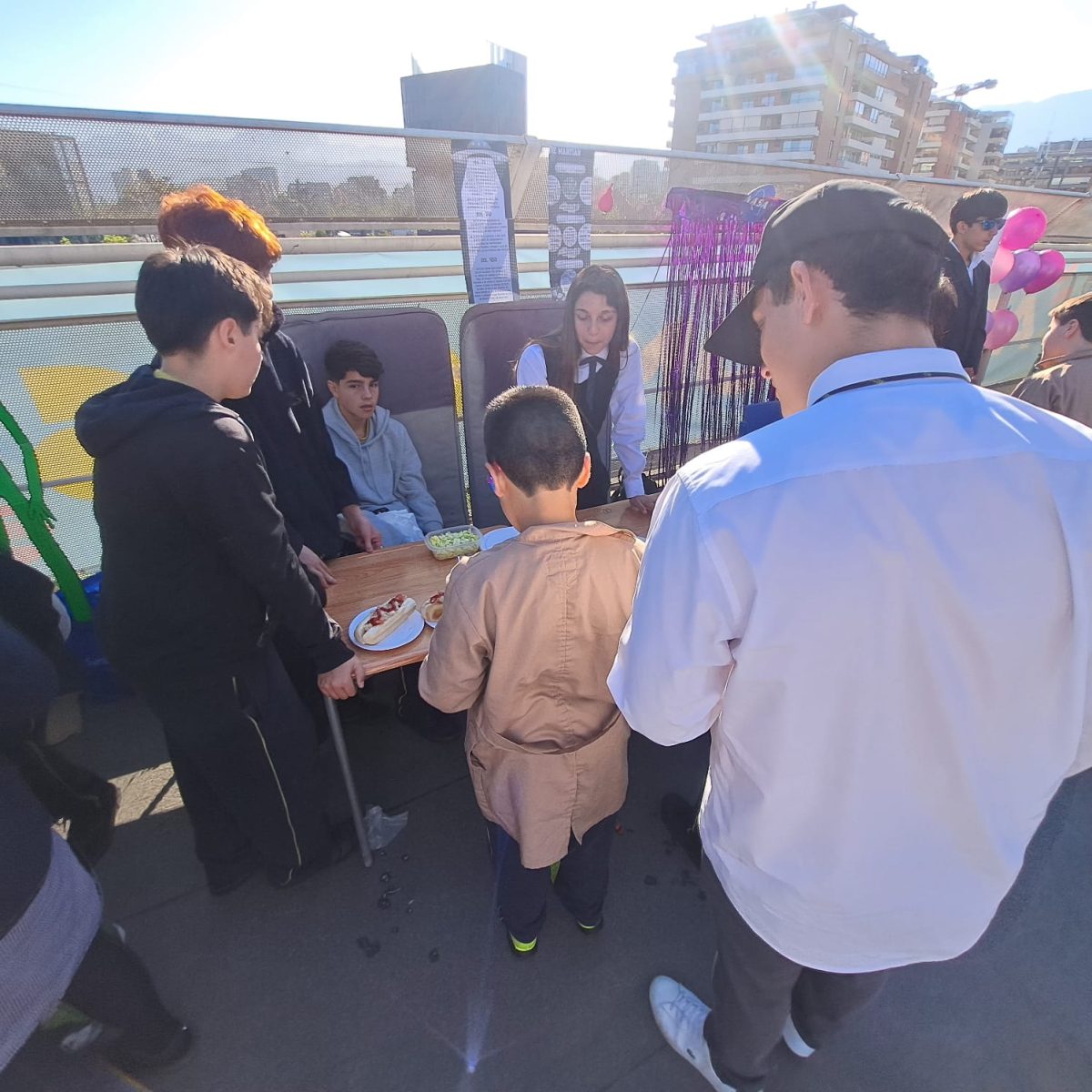 Explorando el Cuerpo Humano desde la Ciencia y la Creatividad