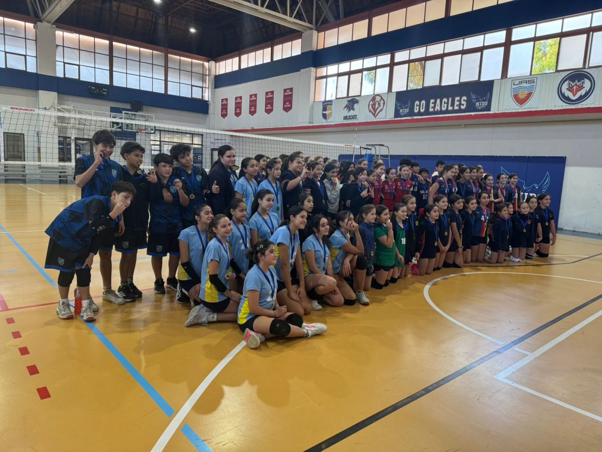 Vóleibol CICV brilla en el Festival Deportivo del Colegio Nido de Águilas