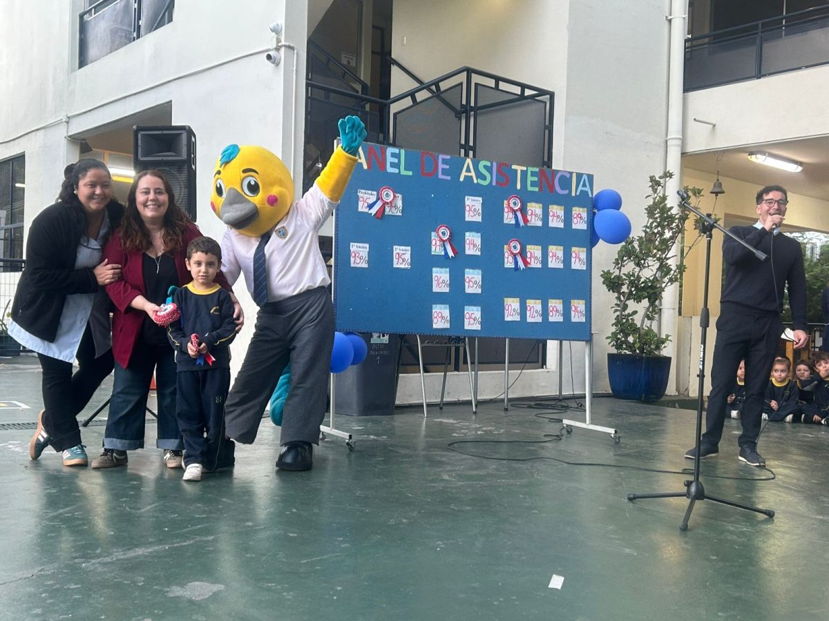 ¡Siempre presentes! Reconocimiento a la Asistencia Marzo