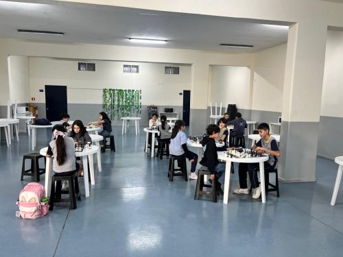 Estrategia y aprendizaje: Gran convocatoria en el inicio del Taller de Ajedrez 2026
