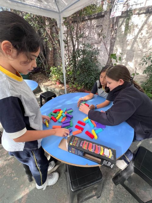 ¡Nuevos espacios de juego para recreos más felices y entretenidos!