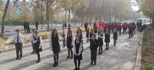 Nuestro colegio presente en homenaje a las Glorias Navales en Vitacura