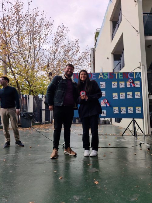 ¡Siempre presentes! Reconocimiento a la Asistencia Abril