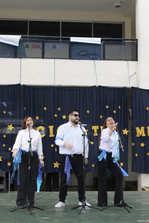 English Day 2026: Música, alegría y mucho talento