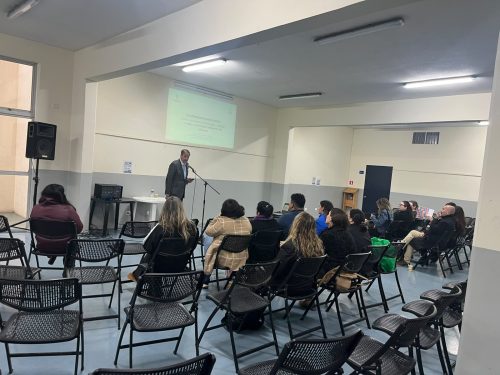 Charla “Cuidándonos para cuidar”: herramientas para acompañar el desarrollo de niños y niñas