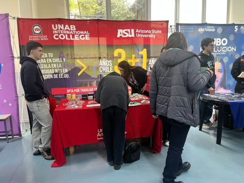 Feria de Instituciones de Educación Superior se realizó en nuestro CICV
