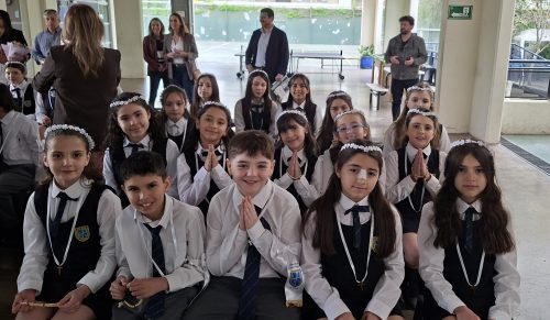 Celebración de las Primeras Comuniones: Un Encuentro Lleno de Fe, Alegría y Comunidad